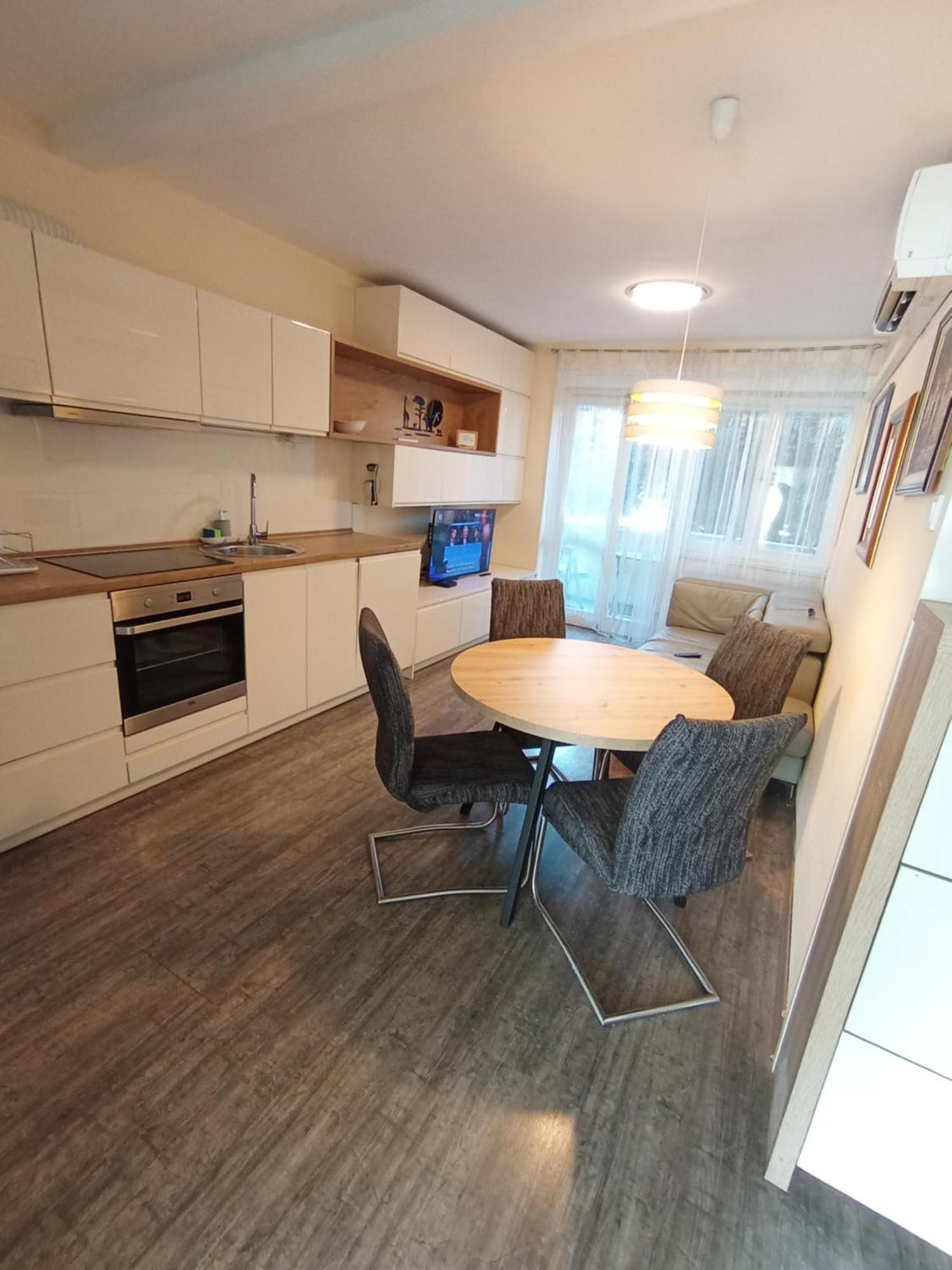 Marino - Sweet Comfort Apartment In City Center Spalato Esterno foto